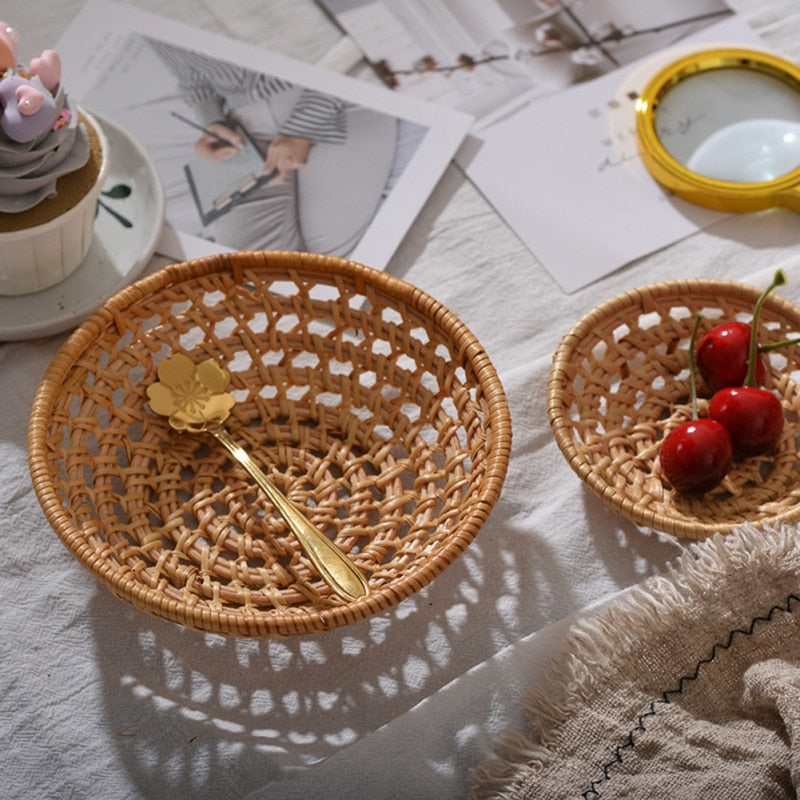 Hand-woven Wicker & Rattan Storage Tray