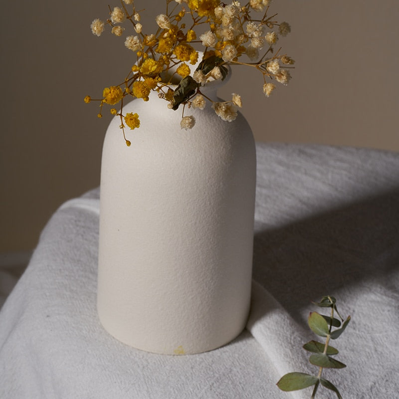 Simple Nordic Ceramic Vase